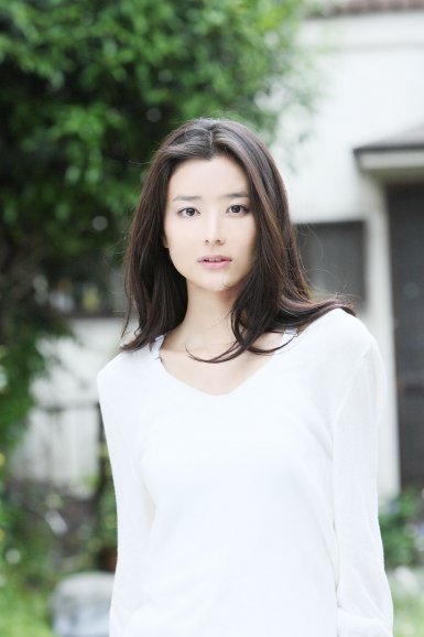 开云官网_李欧艾琳回应与李廷镇恋情 正在美好的交往之中(图1) 开云